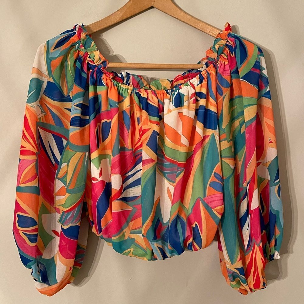 Flying Tomato Tangerine Abstract Print Top Size Small Tropical Vacation Vibes